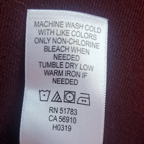 Maurices burgundy sweatshirt hoodie size XL - Picture 7 of 8